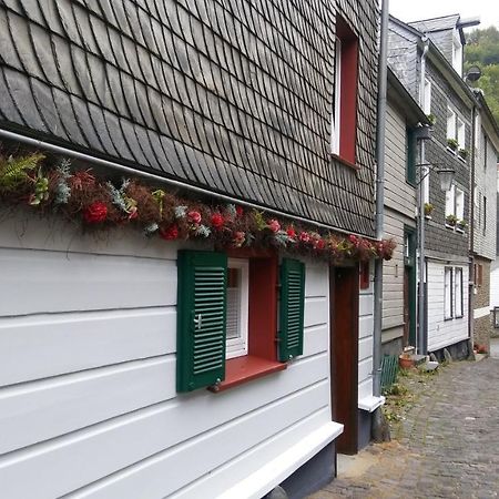 HIER&JETZT in Monschau City Exterior foto