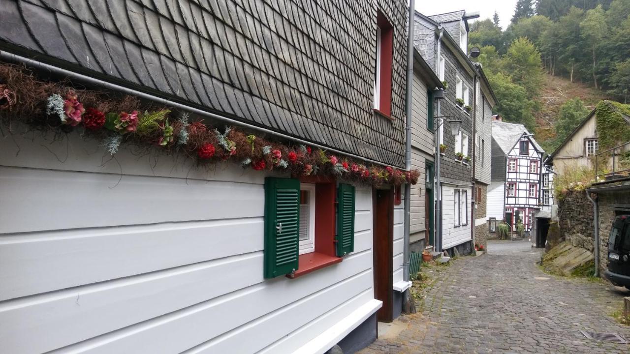 HIER&JETZT in Monschau City Exterior foto